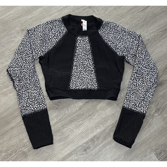 Lululemon Swim Tidal Flow Paddle Top Sz 4 Reversible Long Sleeve - Picture 1 of 3